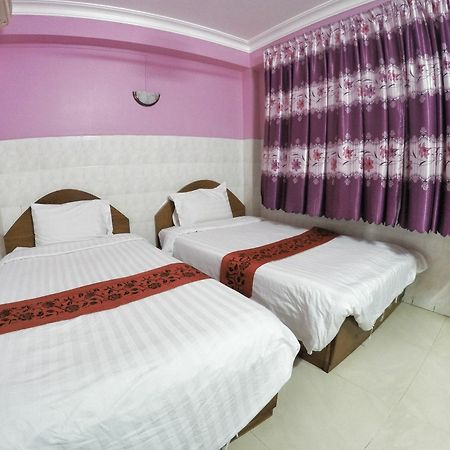 Capitol 3 Guesthouse Phnom Penh Exterior foto