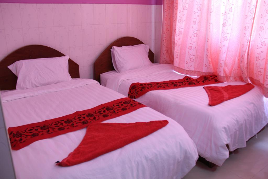 Capitol 3 Guesthouse Phnom Penh Exterior foto